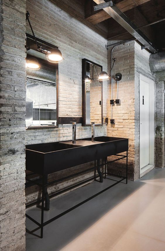 Baño con estilo industrial